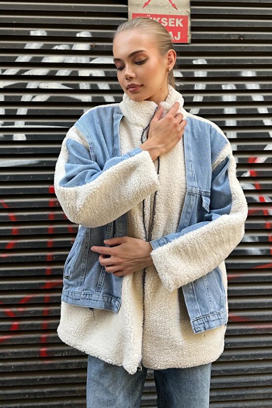 Kadın Bej Dik Yakalı Jean Detaylı Peluş Mont - Oversize Kalıp