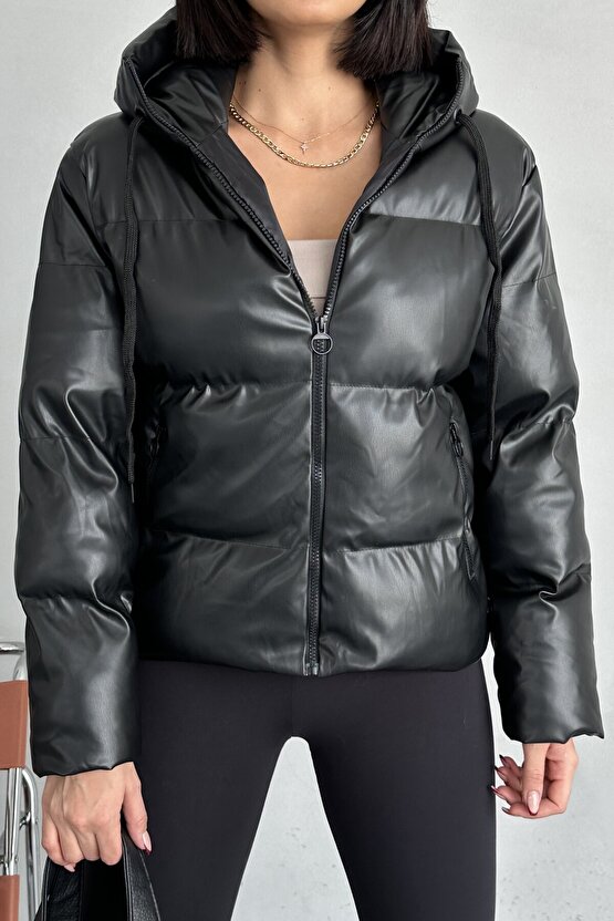 Kadın Siyah Deri Kapüşonlu Şişme Mont - Oversize