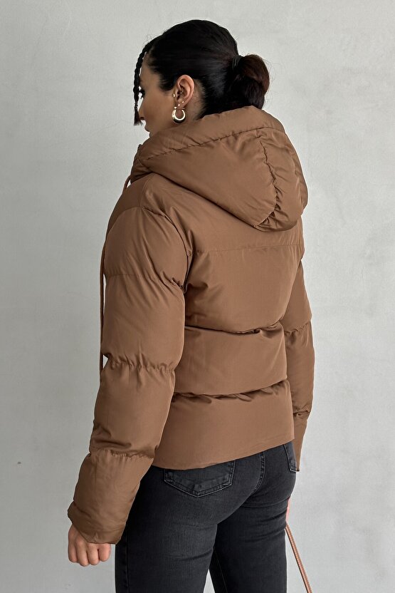 Kadın Kapüşonlu Şişme Mont - Yakası Bağcıklı