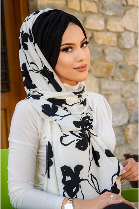 Beyaz Siyah Yaprak Desen Kelebek Model Büzgülü Bone Şal
