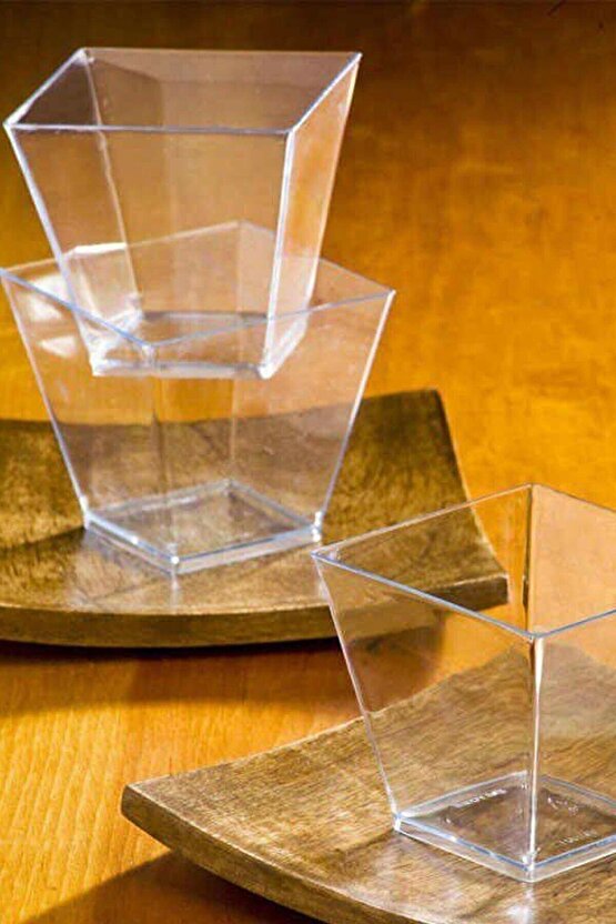 Plastik Prizma Kapaksız Şeffaf Kase 200cc 20 Adet