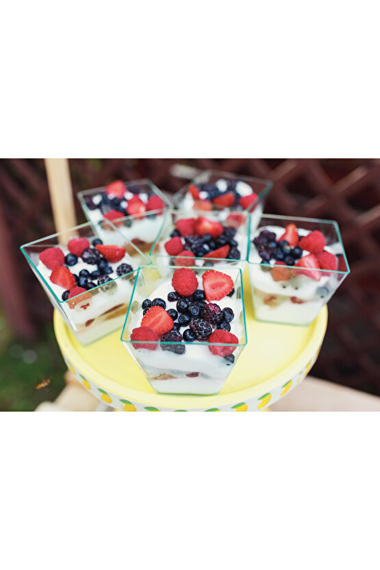 Şeffaf Kristal Mika Ekstra Sert Plastik Prizma Kübik Kase 120 Cc 25 Adet