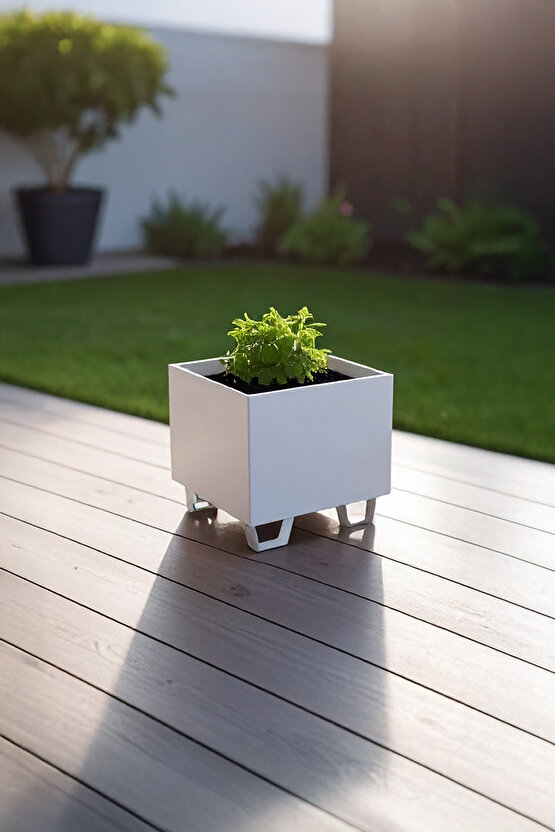 Duracube Mini Boy Metal Saksı - 19x20x20cm Y-D-G (Kaynaklı & Hazır Kullanım)