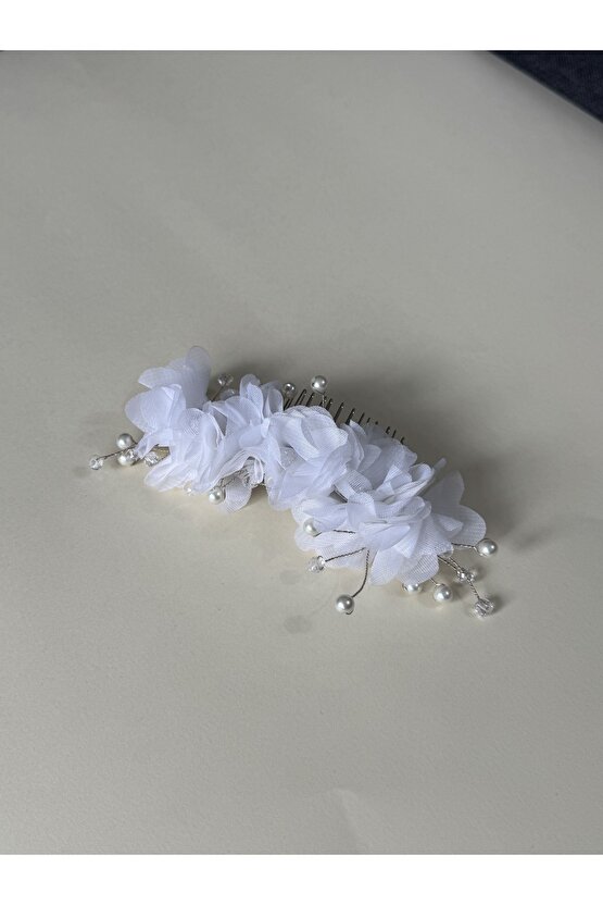 İnci Dokunuşlu Beyaz Çiçekli Gelin Nişan Lohusa Saç Tarak Tokası