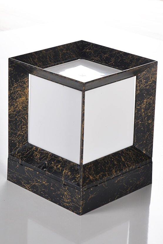 Mermer Desen Plastik 1. Sınıf Kare Küp Bahçe Aydınlatma Armatürü