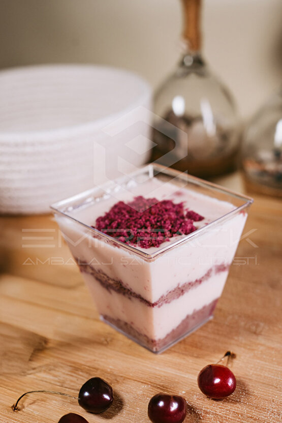 200 cc Prizma Kübik Kase – Kapaksız Sunum Kasesi (50 Adet)