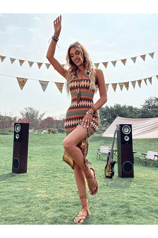 Kadın çok Renkli Yırtmaçlı Dizde Süprem Elbise