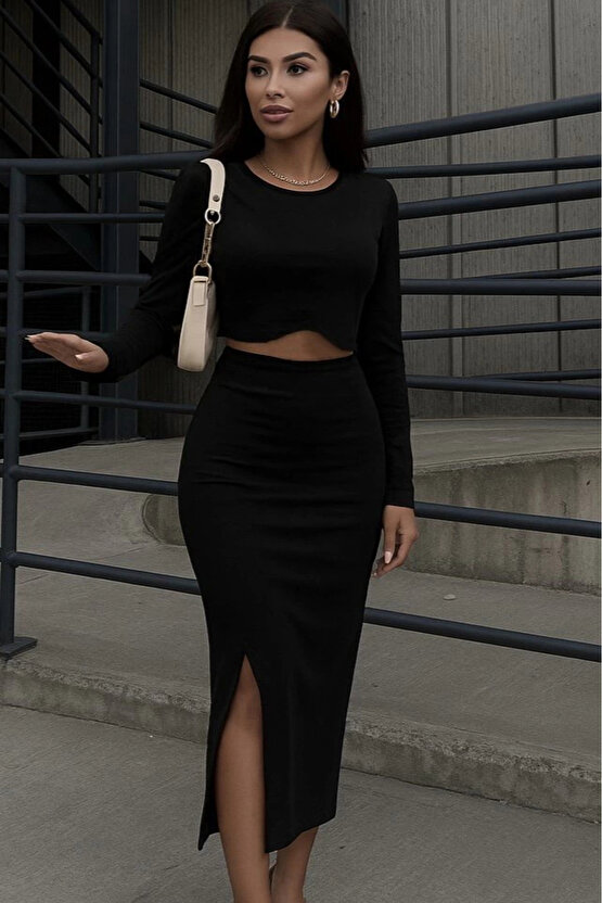 Kadın Uzun Kollu Bisiklet Yaka Kısa Krop Dalgıç Bluz Ile önden Yırtmaçlı Uzun Etek Ikili Takım