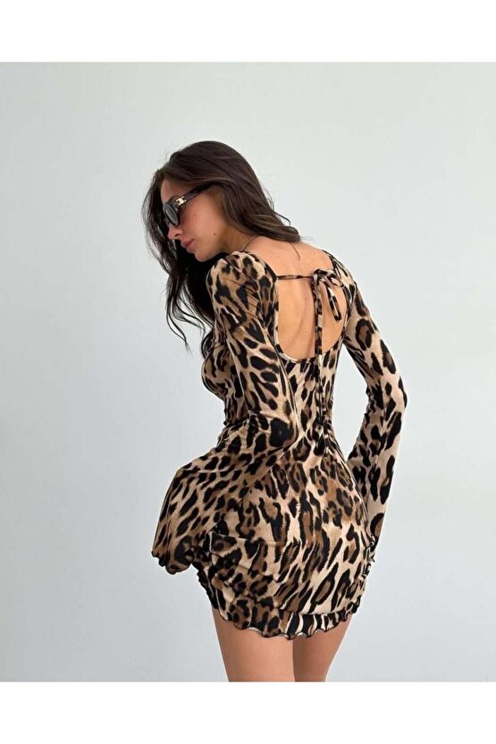 Kadın Uzun Kollu Sırtı Açık Bağlamalı Leopar Desenli Kısa Dalgıç Elbise