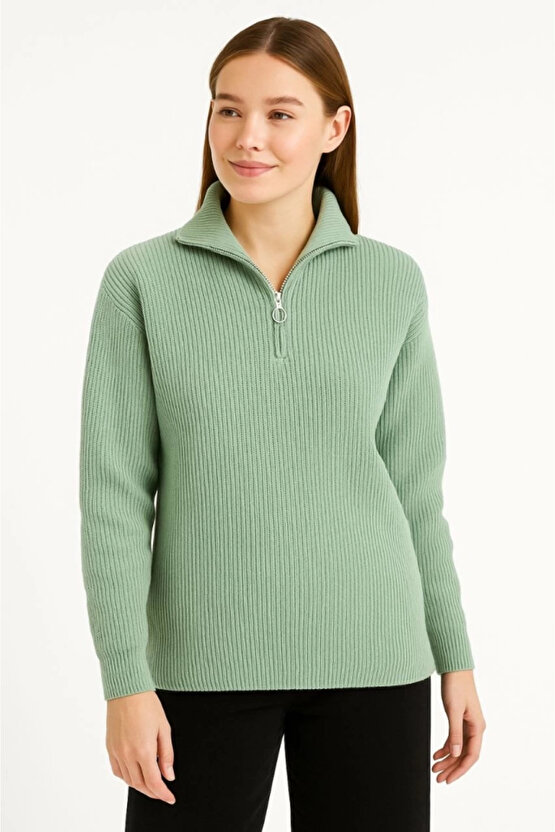 KADIN Yarım Fermuarlı Triko Kazak – Selanik Örgü, Dik Yaka, Pamuklu Dokuma, Oversize Uzun Kollu Kışl