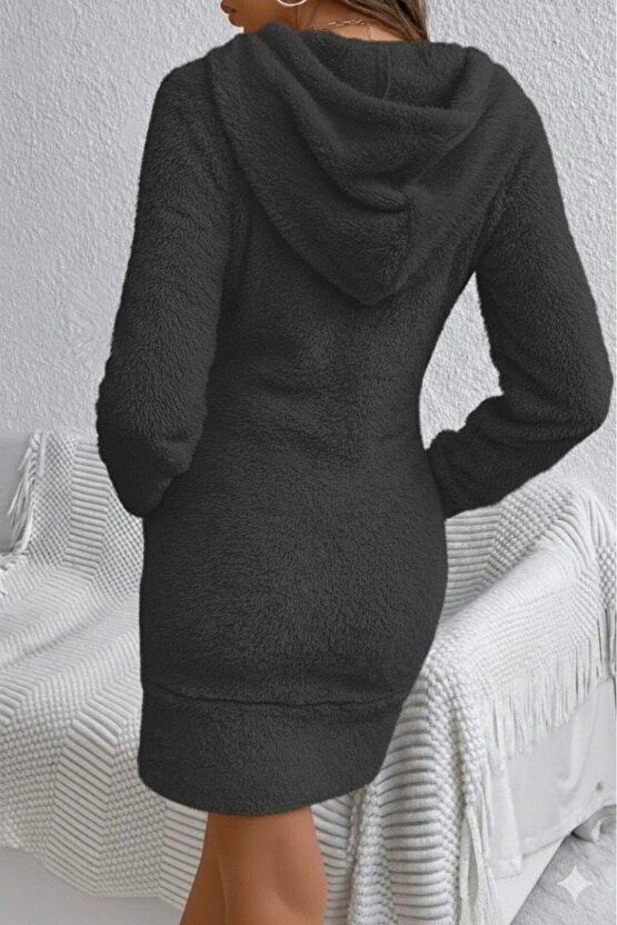 Kadın Uzun Kollu Kapşonlu Cepli Mini Peluş Elbise