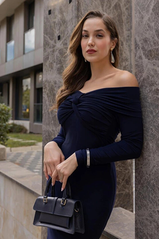 Kadın Uzun Kollu Madonna Yaka Düğüm Büzgü Detay Maxi Boy Elblbise