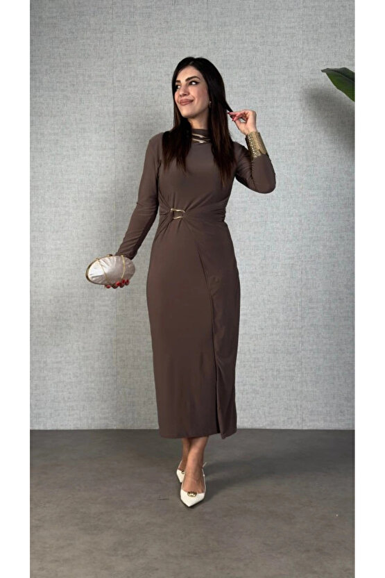 Kadın Balıkçı Yaka Toka Detay Sandy Kumaş Midi Boy Elbise