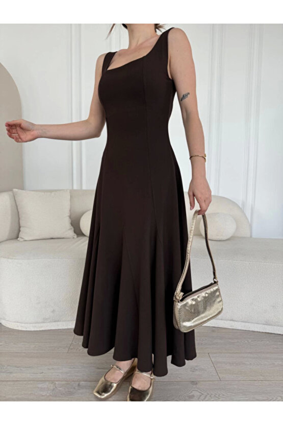 MDB ırt Dekolteli Kolsuz Uzun Elbise Kahverengi