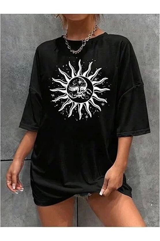 Kadın Bisiklet Yaka Baskılı T-shirt - Siyah