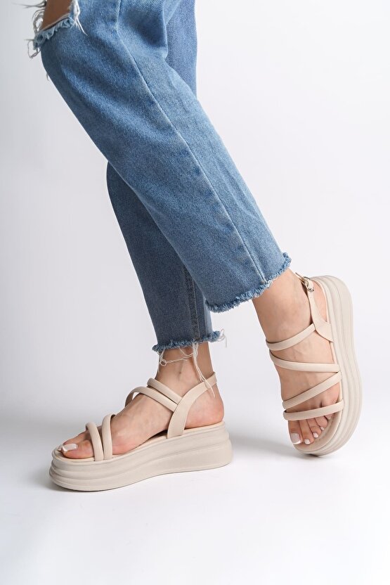 NATALIE İnce Tokalı Şerit Detaylı Ortopedik Taban Kadın Sandalet CKT - Krem