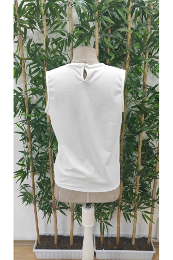 Kadın sıfır kollu bisiklet yaka önden pileli atlas bluz