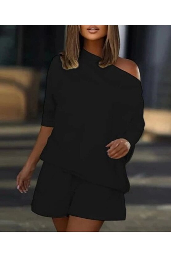 Kadın Kayık Yaka Salaş Iki Iplik Bluz Ve şort Ikili Takım