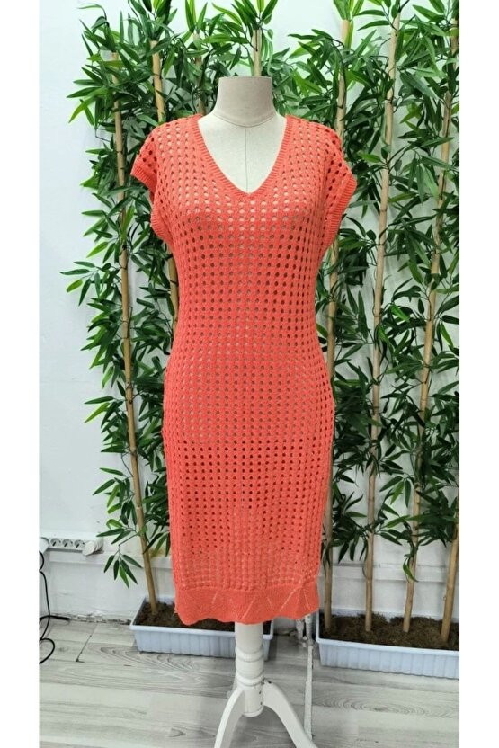 Kadın Sıfır Kol V Yaka Yanı Derin Yırtmaçlı Midi Boy Triko Elbise