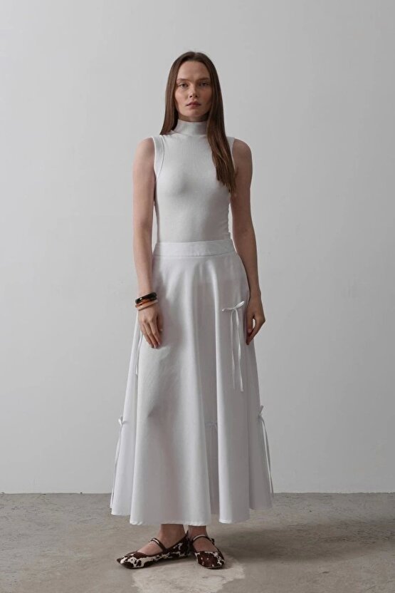 Fiyonk Kloş Etek - Beyaz