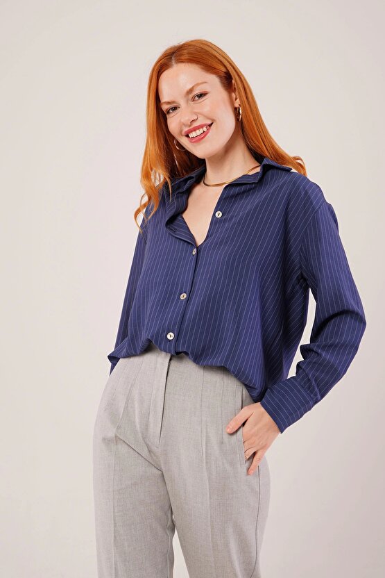 İnce Çizgi Detaylı acivert Gömlek