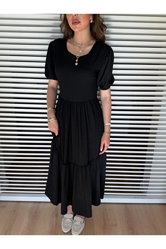 Kadın Kısa Kollu Yakası Açık Katlı Bürümcük Balon Elbise