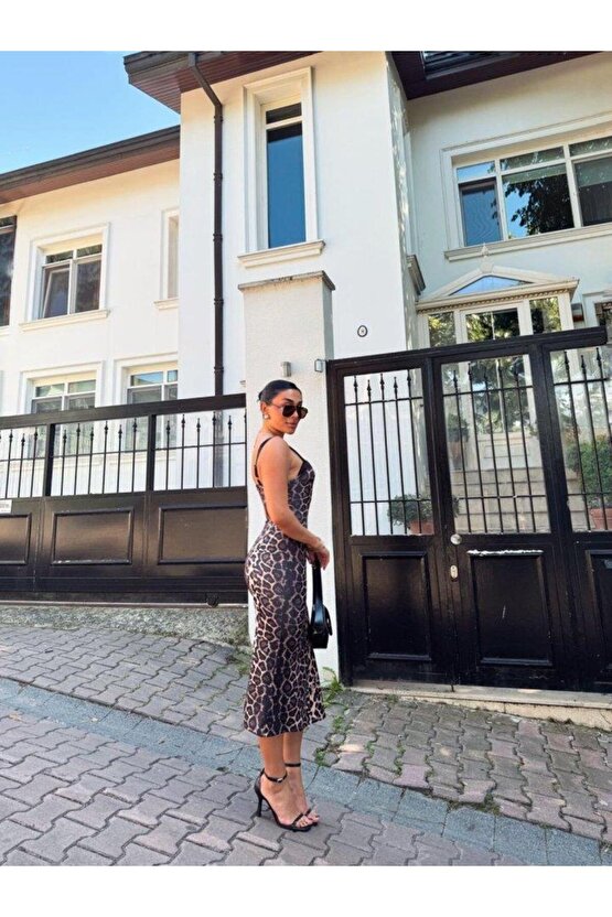 Kadın Dalgıç Kumaş Dijital Leopar Baskılı Midi Boy Elbise