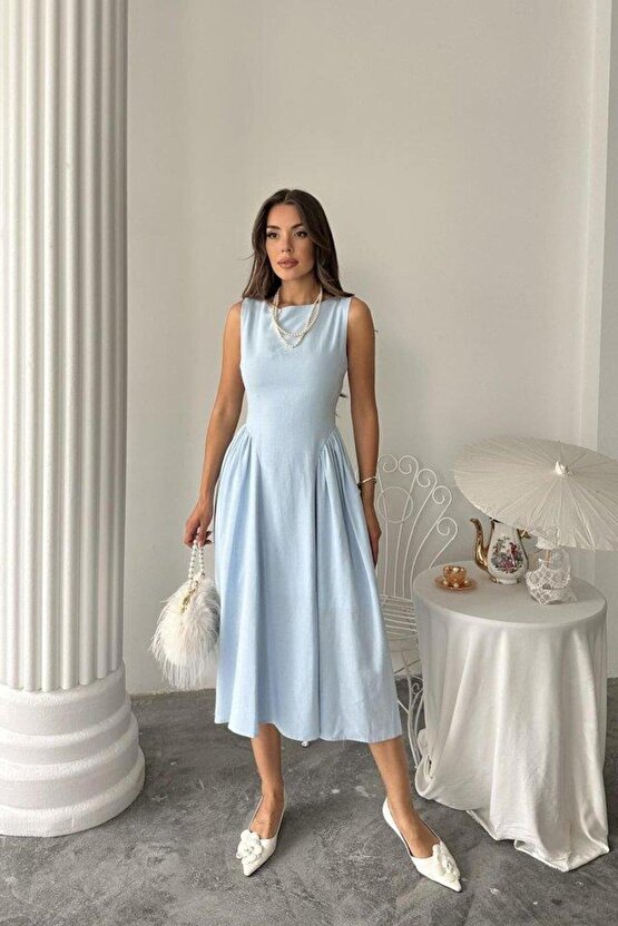 Mavi Yanları Büzgülü Midi Boy Keten Elbise