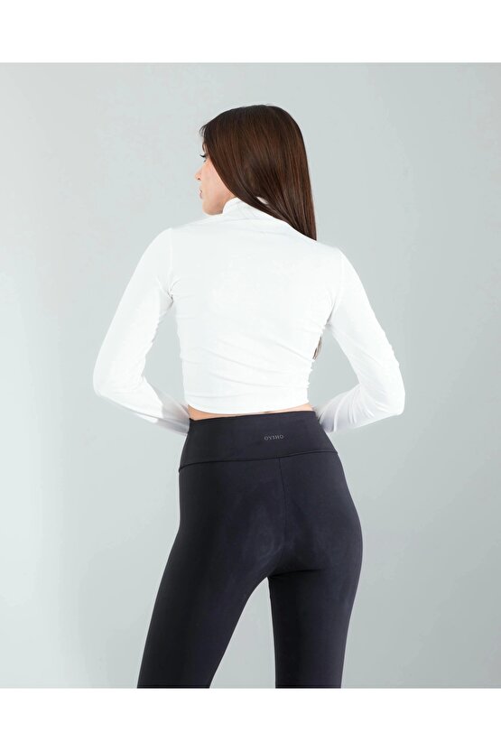 Beyaz Renkli Parmak Geçmeli Spor Body