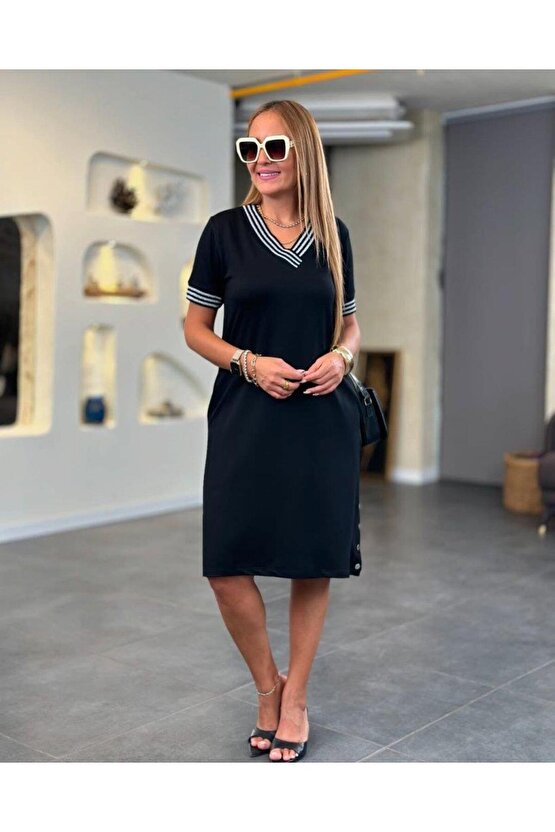 Kadın Kısa Kollu V Yakalı Yanlardan Yırtmaç Ve Düğmeli Viskon Iki Iplik Elbise