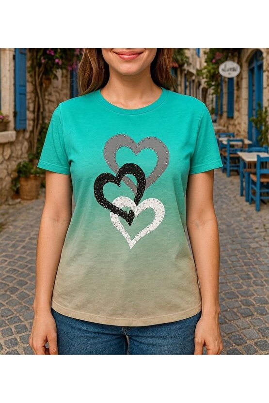 Kadın Kısa Kollu Bisiklet Yaka Kalp Baskılı Süprem Bluz