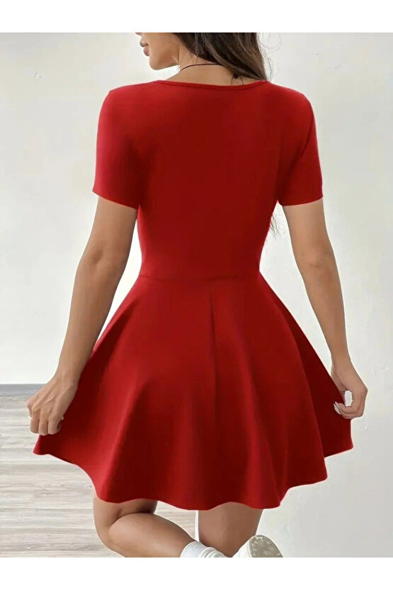 Kadın Kısa Kollu Kare Yaka Short Detaylı Cepli Dalgıç Elbise