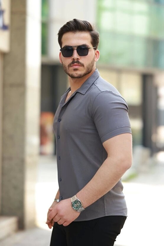 Erkek Apaj Yaka Kısa Kollu Gömlek