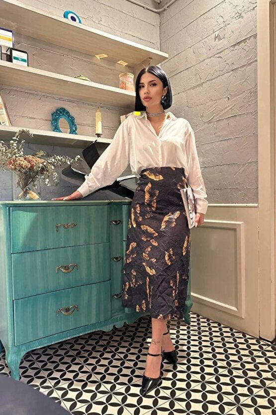 Siyah Baskılı Kroşetalı Etek