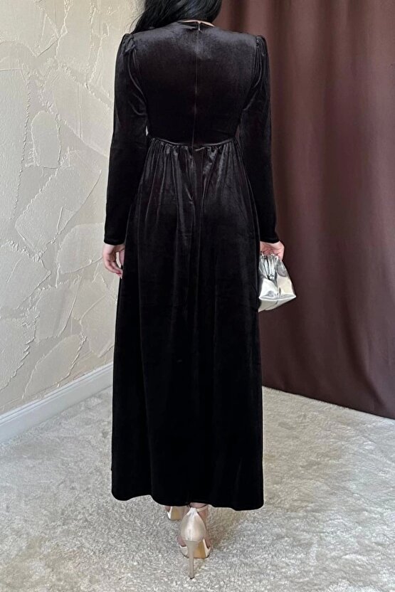 Siyah Göğüs Altı Taşlı Elbise