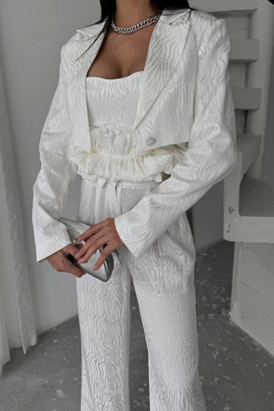 JAKARLI BLUZU TASARIM DETAYLI CEKET-PANTOLON-BLUZ 3 LÜ TAKIM - Beyaz