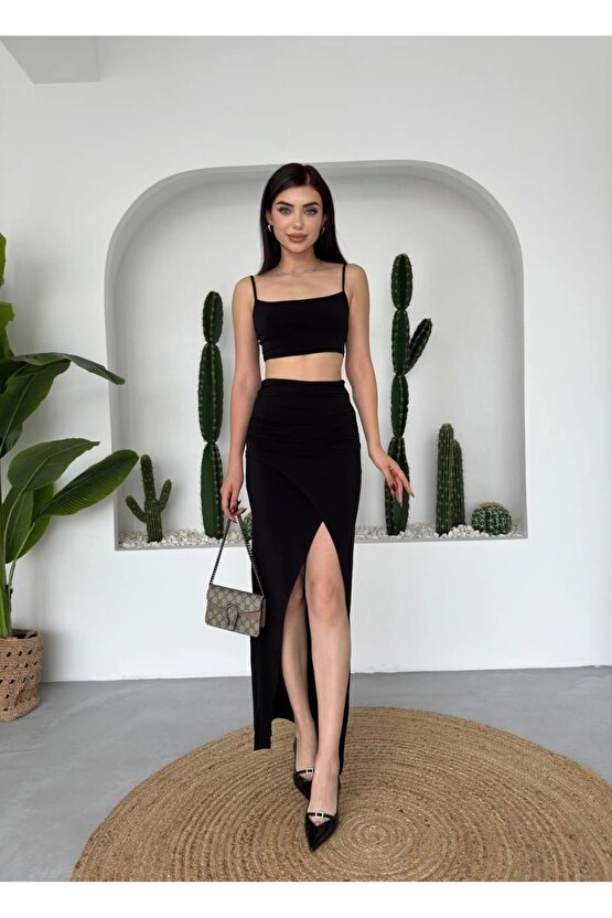 ole Kruvaze Etekli Askılı Takım