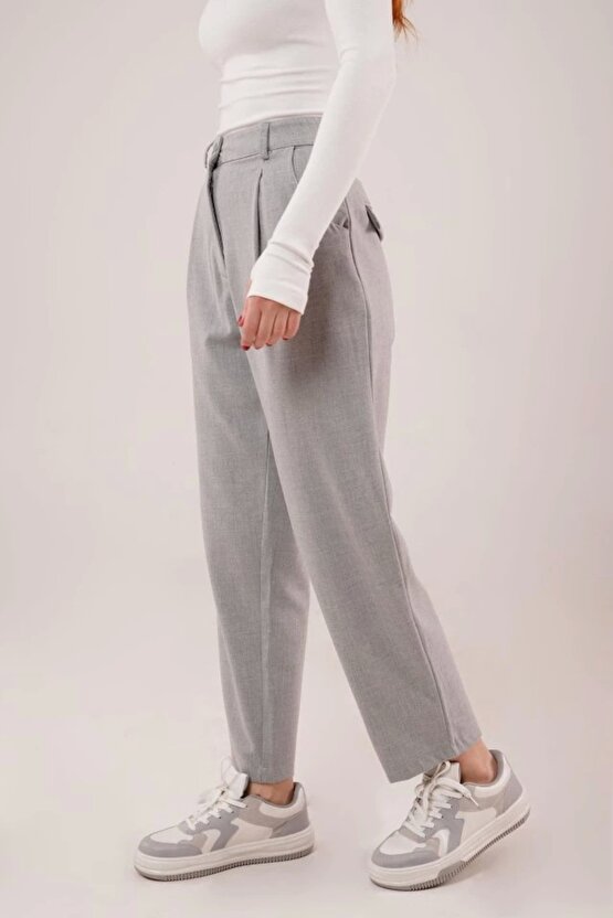 Kapama Cep Detaylı Gri Pantolon