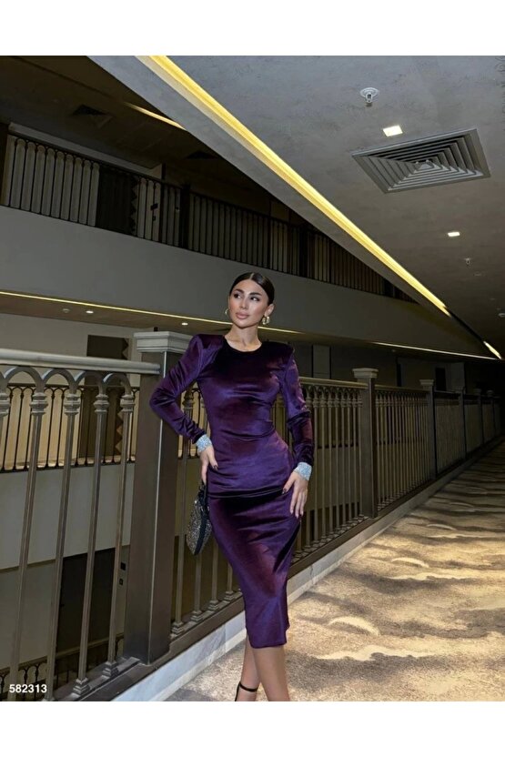 Kadın Bisiklet Yaka Vatkalı anşet Detay Kadife Kumaş idi Boy Elbise