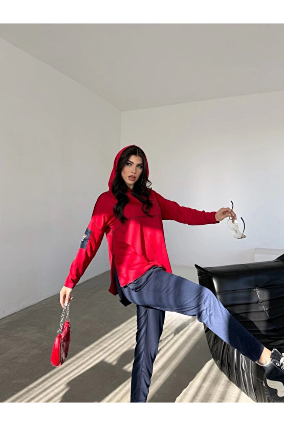 MDB Kadın Kırmızı Kapşonlu Etek Ucu Detay Arma Ters Dikiş Gorunumlu Ikili Takım