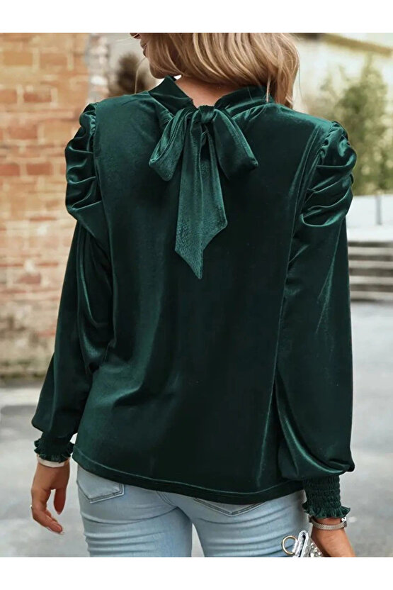 Kadın Uzun Kollu Balıkçı Yaka Damla Detaylı Kadife Bluz