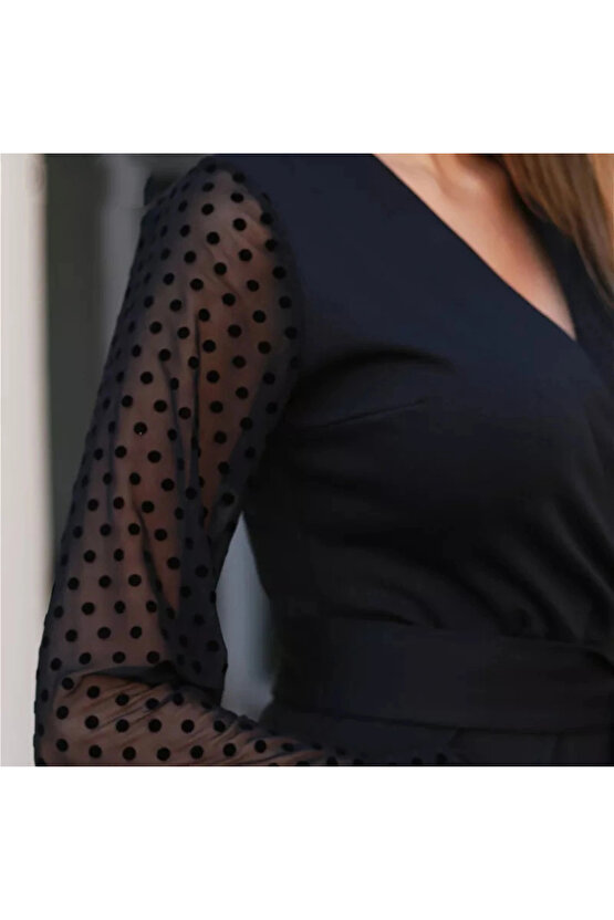 Kadın Uzun Kollu V Yakalı Kollar Puantiyeli Beli Kuşaklı Midi Krep Elbise