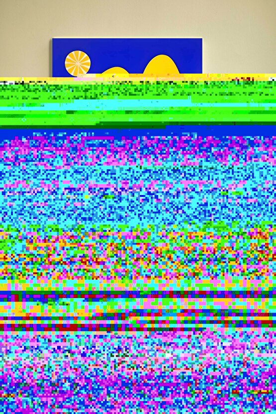 Kadın Yüksek Bel Belden Kuşaklı Yırtık Detaylı Kot Pantolon