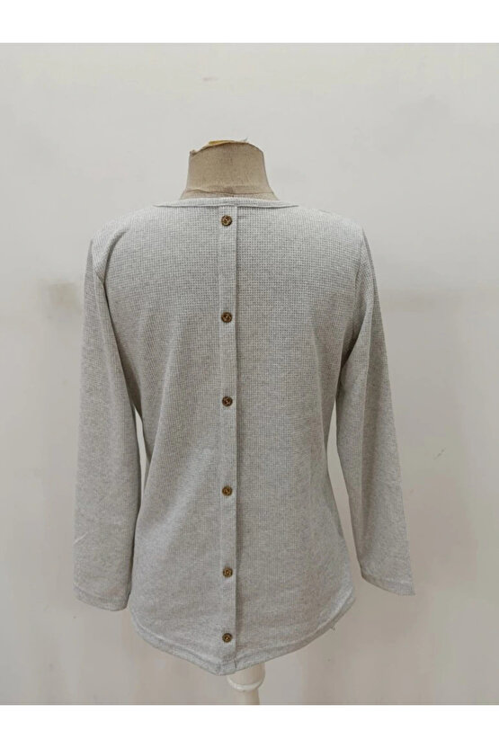 MDB Kadın Uzun Kollu Yuvarlak Yaka Arkadan Düğmeli Waffle Bluz