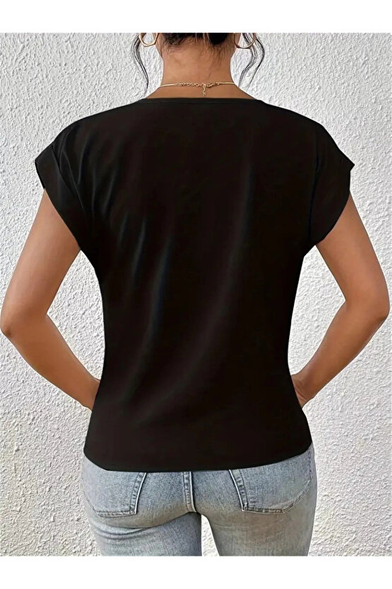 Kadın Kısa Kollu V Yakalı önden çapraz Geçmeli Detay Viskon Bluz