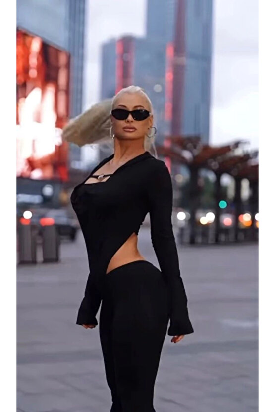 Kadın Uzun Kollu Kare Yaka Toka Ve Bel Dekoltesi Detaylı Tulum Tulum