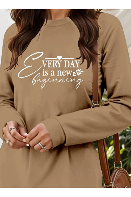 Kadın Uzun Kollu Bisiklet Yaka Kısa Viskon Iki Iplik Elbise