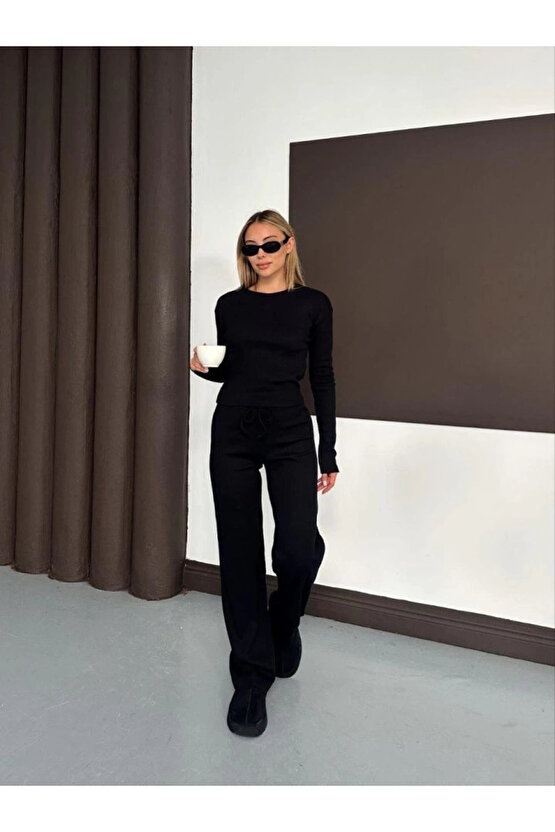 Kadın Bisiklet Yaka Parmak Geçme Detay Uzun Kollu Bluz Ve Pantolon Ikili Takım