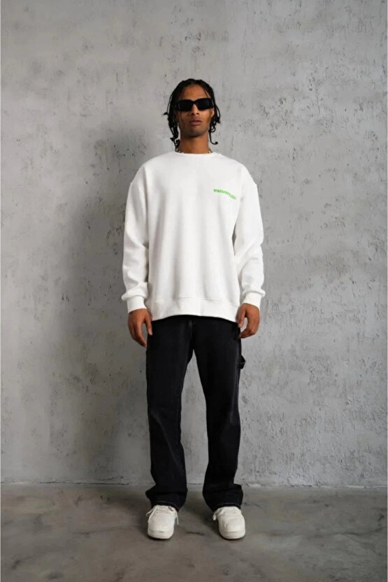 Erkek Oversize Sweatshirt – Beyaz Renk Ön Ve Sırt Baskılı, Üç İplik İçi Pamuklu Kumaş, Rahat Kalıp,