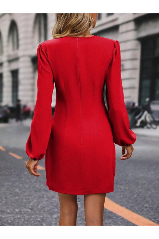 Kadın Uzun Kollu Kruvaze Yakalı Yanlardan Büzgü Detaylı Ithal Krep Kısa Elbise